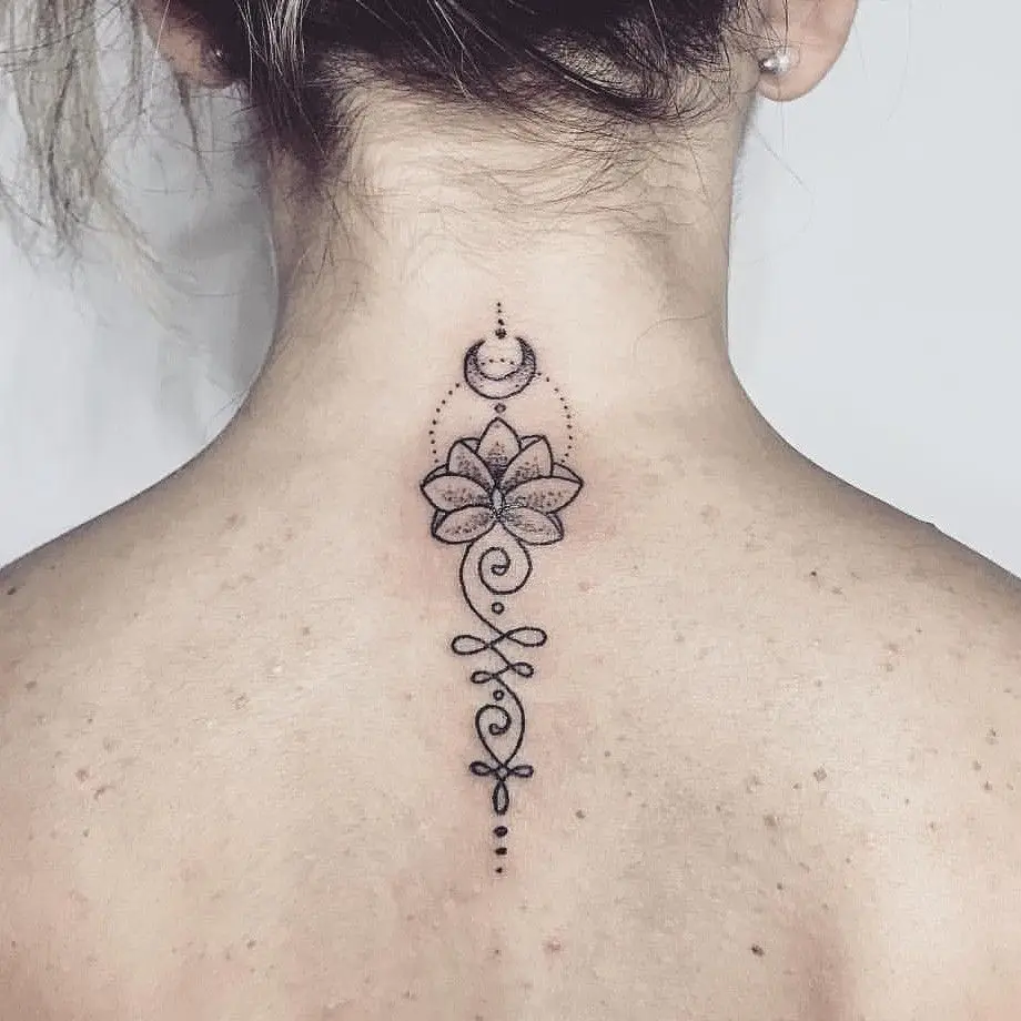 unalome con fiore di loto - Cosa simboleggia la rinascita tattoo