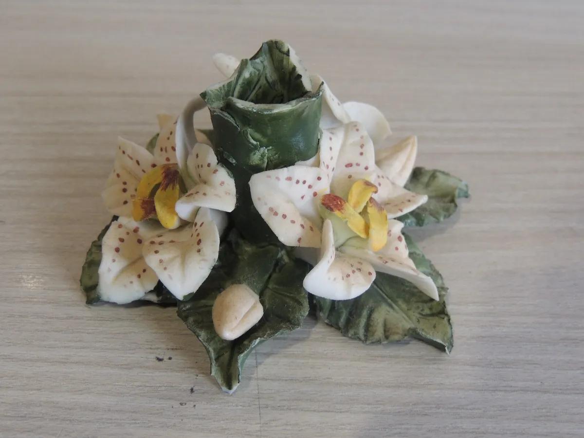 fiori porcellana - Quali sono le porcellane di valore